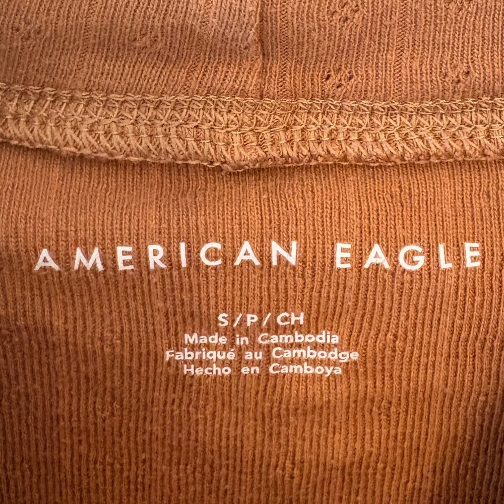 American Eagle Mockneck - Picture 2 of 2